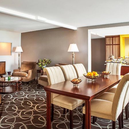 Sheraton Harrisburg Hershey Hotel Buitenkant foto
