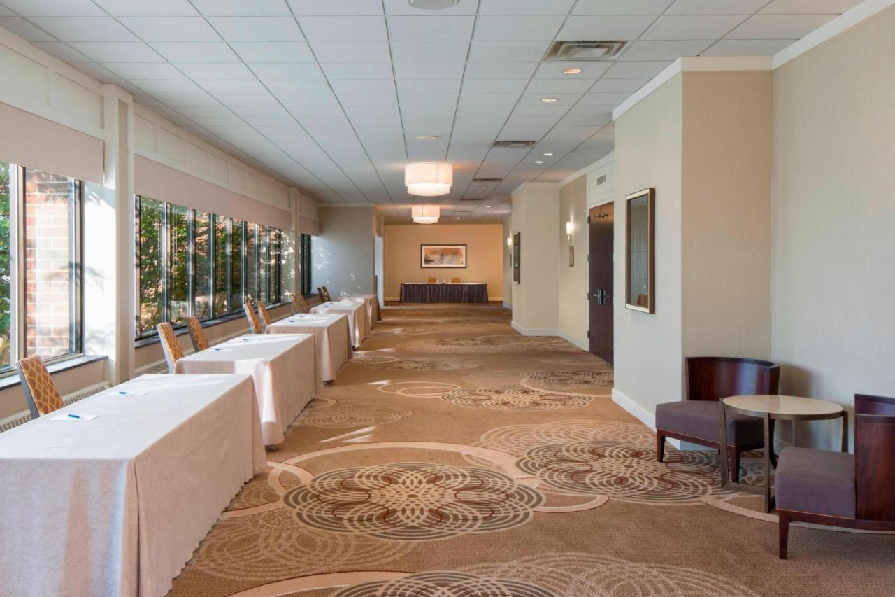 Sheraton Harrisburg Hershey Hotel Buitenkant foto